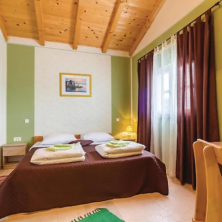 Amazing Home In Rezanci With Wifi Holiday home