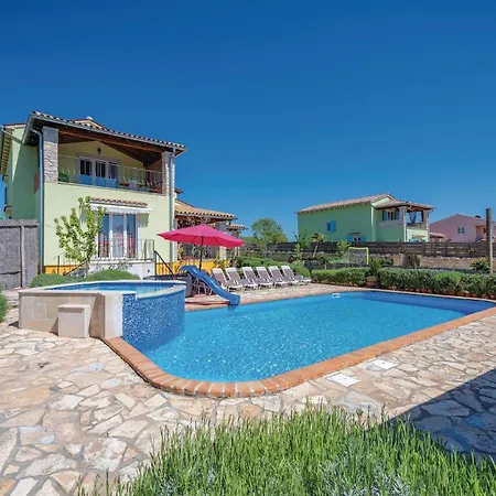 Amazing Home In Rezanci With Wifi Rezanci