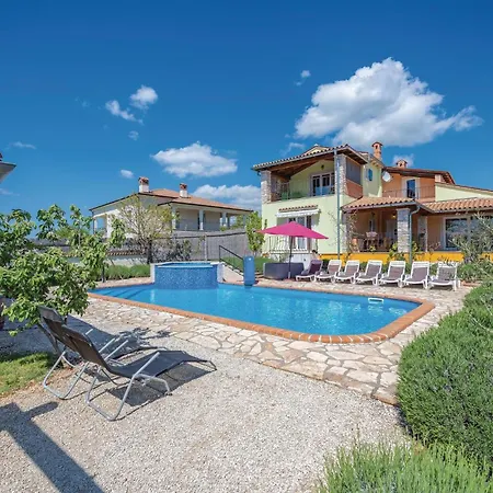 Amazing Home In Rezanci With Wifi Holiday home *
