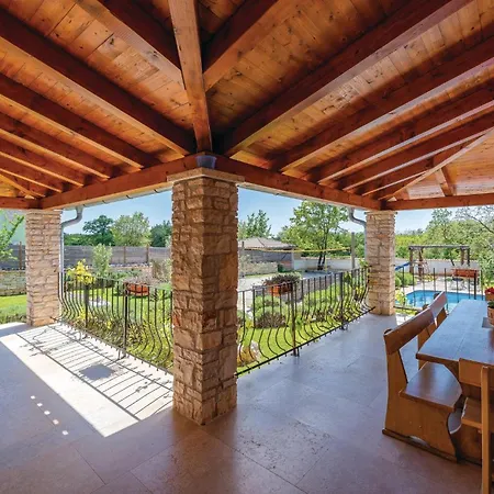 Amazing Home In Rezanci With Wifi Holiday home *