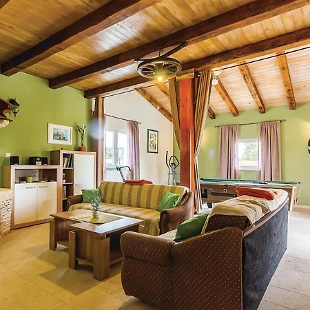 Holiday home Amazing Home In Rezanci With Wifi Rezanci