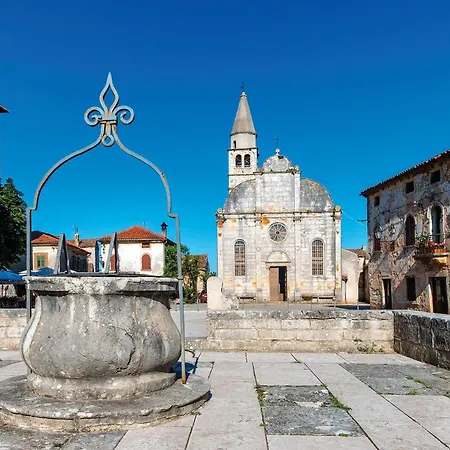 Amazing Home In Rezanci With Wifi Holiday home Rezanci