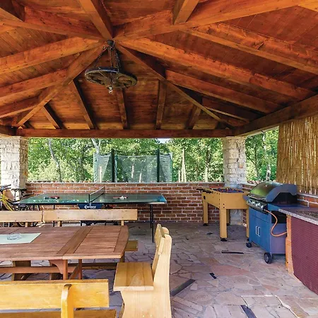 Holiday home Amazing Home In Rezanci With Wifi Rezanci